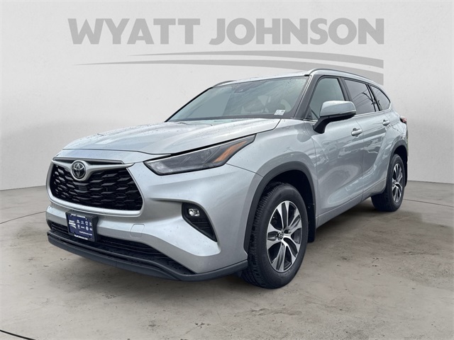 Vehicle image 1 of 29