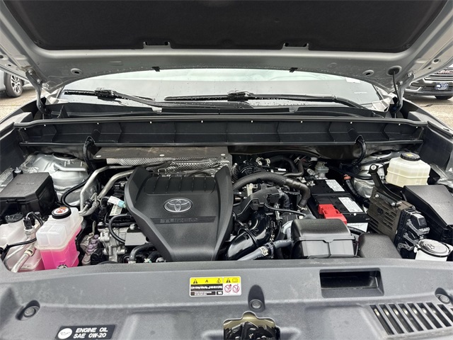 Vehicle image 9 of 29