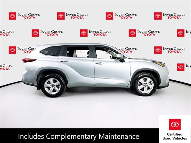 Vehicle image 4 of 20