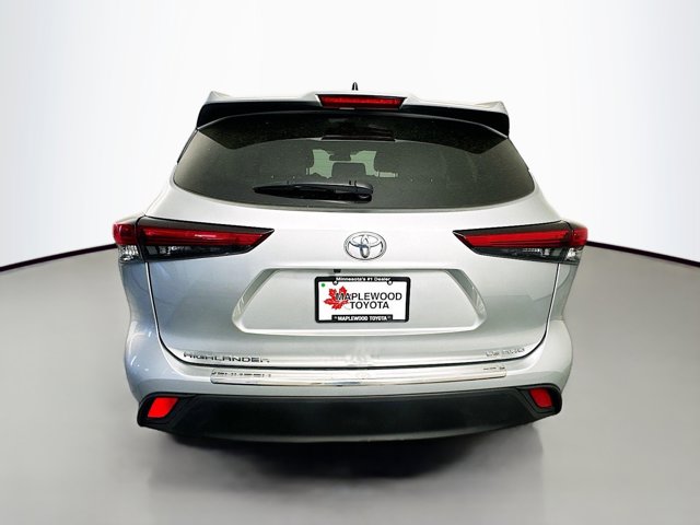Vehicle image 6 of 31