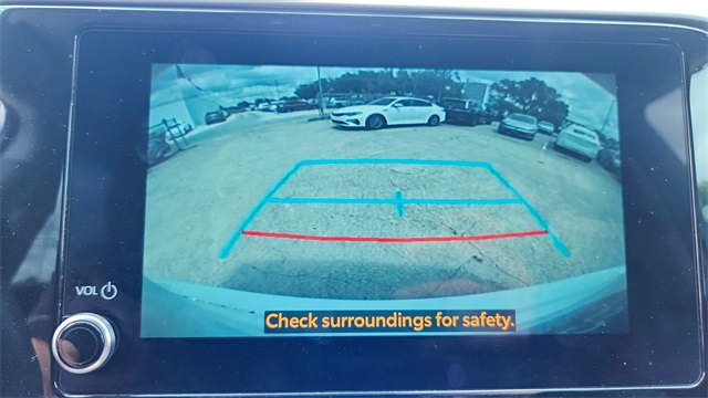 Vehicle image 15 of 34