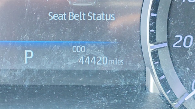 Vehicle image 12 of 34