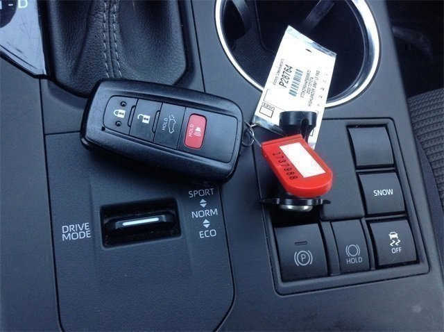 Vehicle image 37 of 37