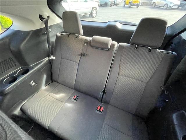 Vehicle image 18 of 30