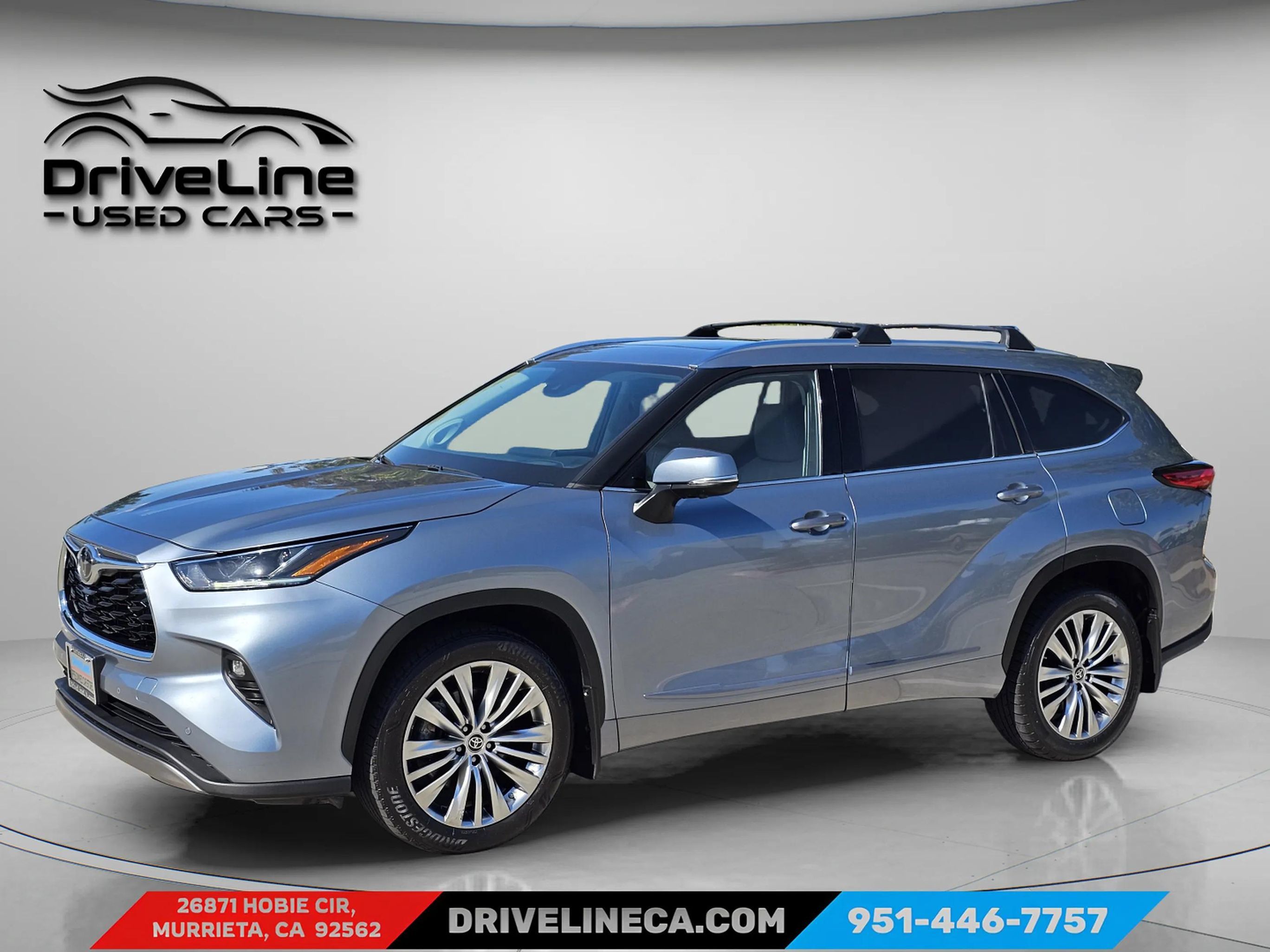2023 Toyota Highlander Platinum Image 3 of 38