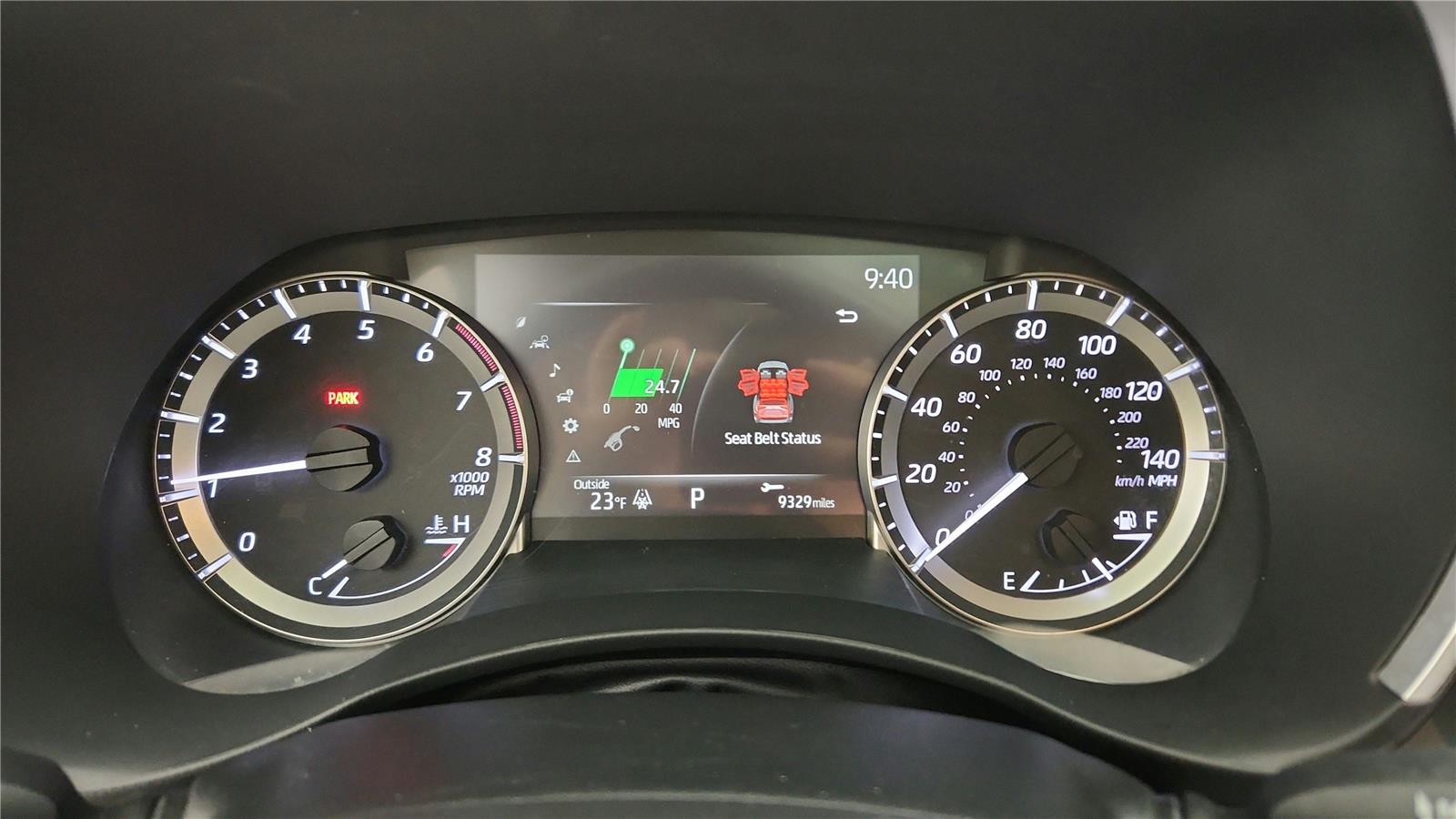 2023 Toyota Highlander XLE Image 24 of 37