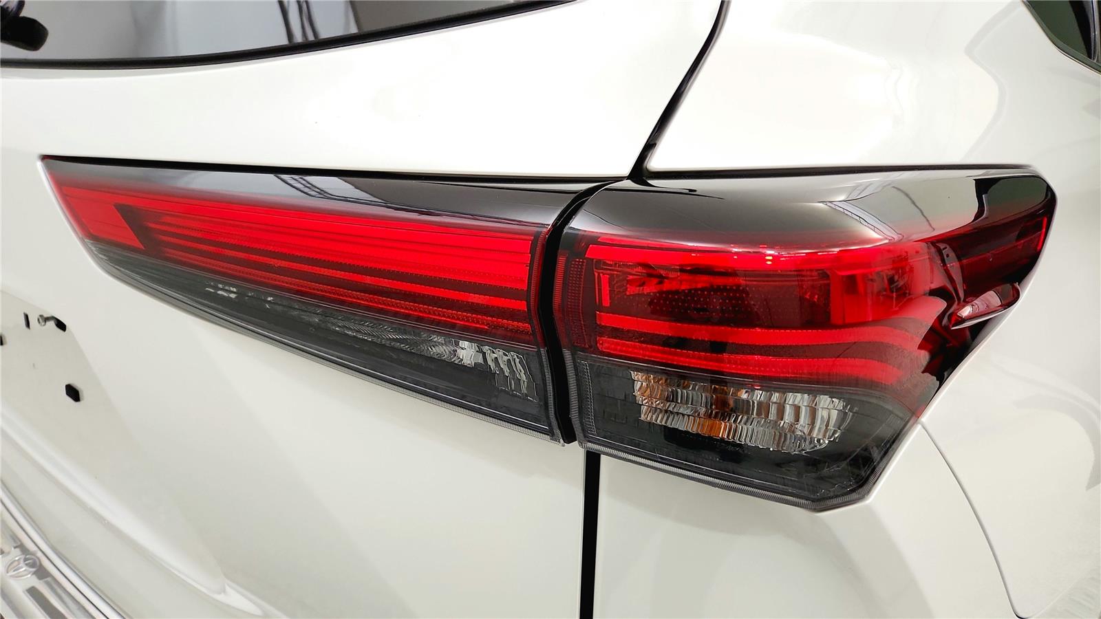 2023 Toyota Highlander XLE Image 33 of 37