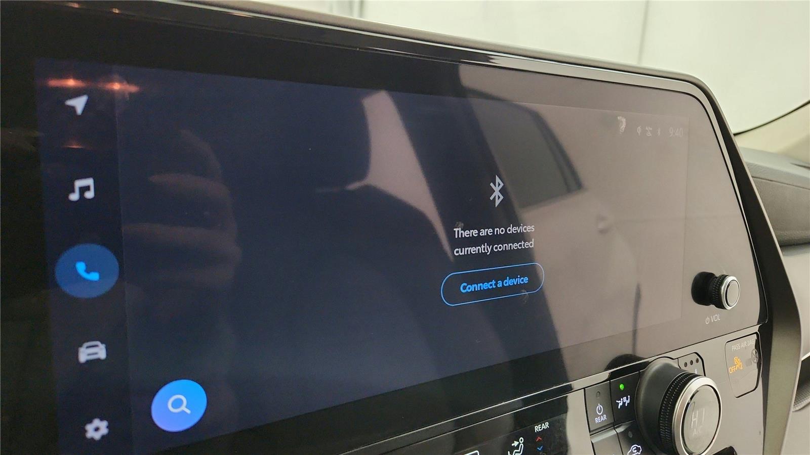 2023 Toyota Highlander XLE Image 26 of 37