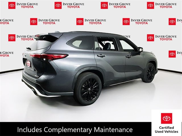 Vehicle image 5 of 21