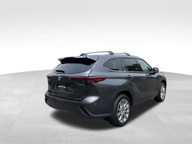 Vehicle image 7 of 56