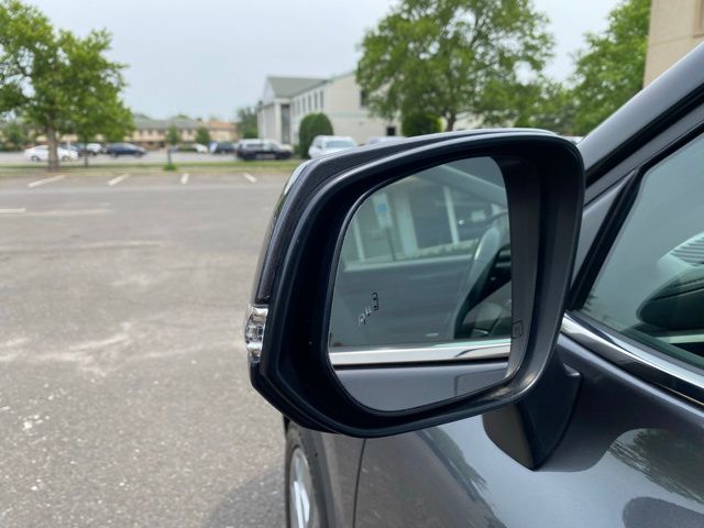 Vehicle image 24 of 56