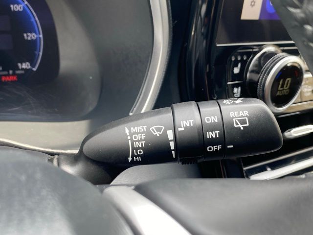 Vehicle image 51 of 56