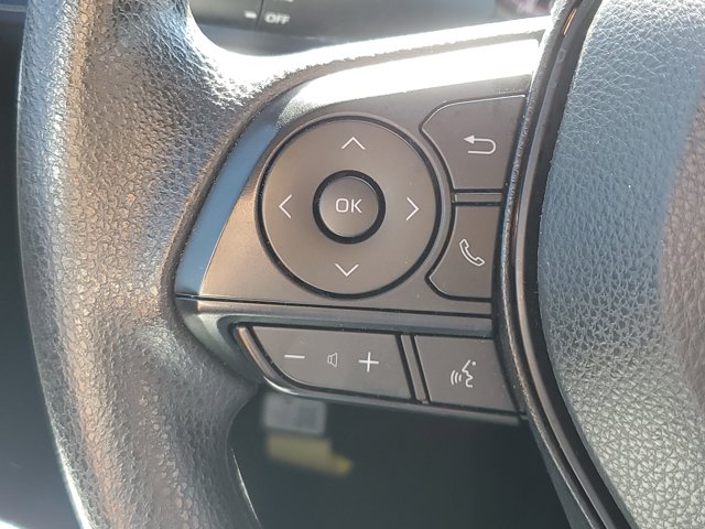 Vehicle image 25 of 31