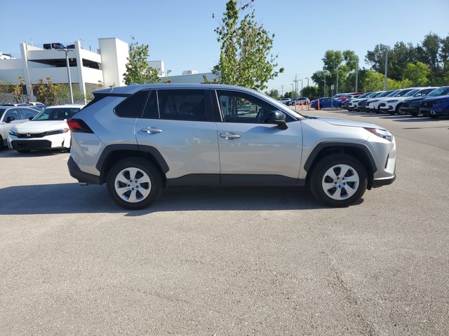 Vehicle image 5 of 31