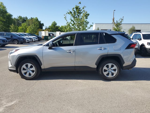 Vehicle image 9 of 31