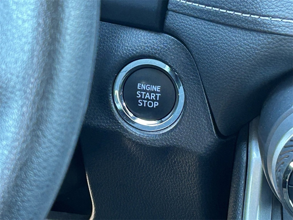 2023 Toyota RAV4 XLE Image 24 of 30