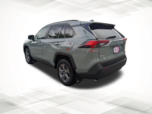 Vehicle image 8 of 27