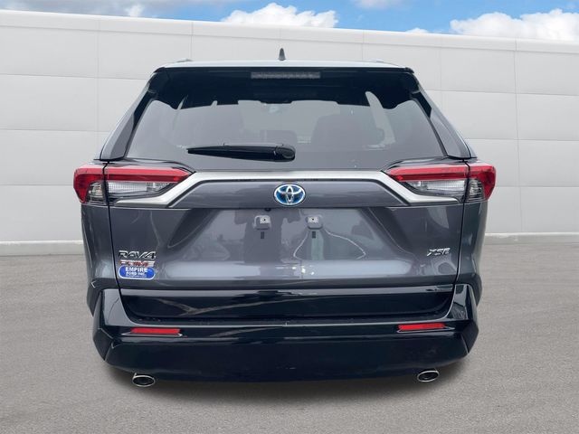 Vehicle image 6 of 36