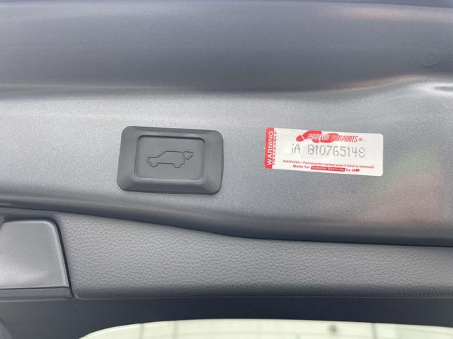 Vehicle image 12 of 36