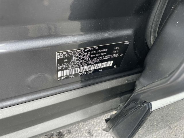 Vehicle image 22 of 36