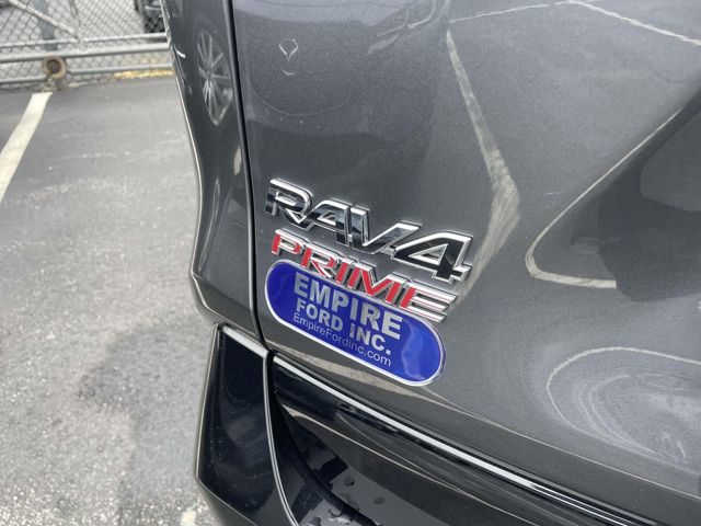 Vehicle image 9 of 36