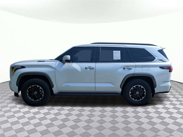 Vehicle image 9 of 36
