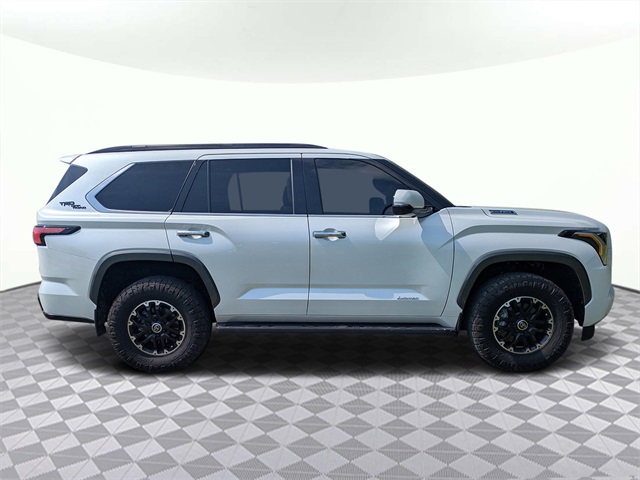 Vehicle image 5 of 36