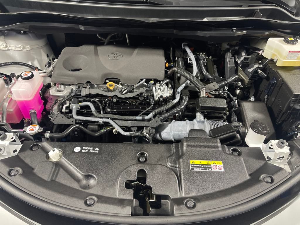 Vehicle image 9 of 30