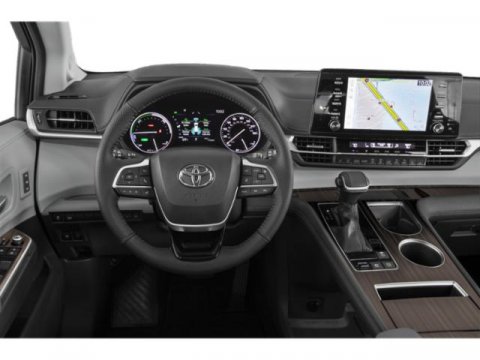 Vehicle image 10 of 19