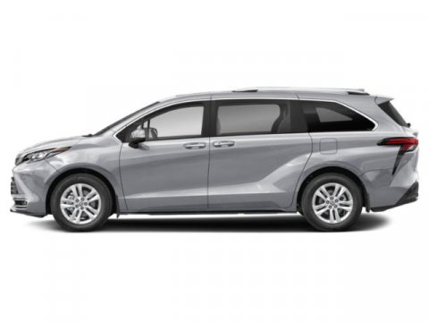 Vehicle image 4 of 19
