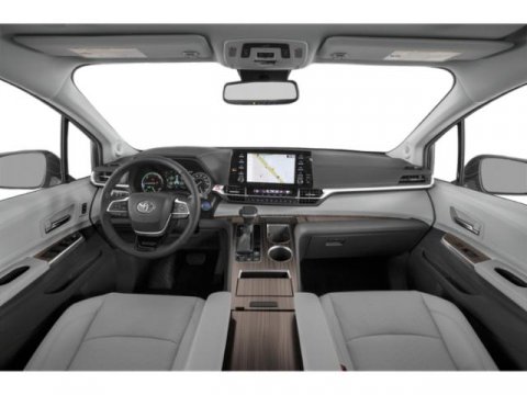 Vehicle image 11 of 19