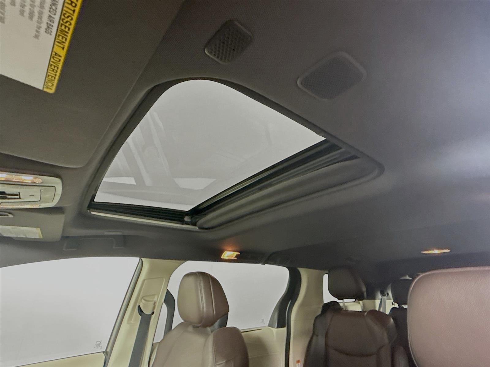 Vehicle image 25 of 54