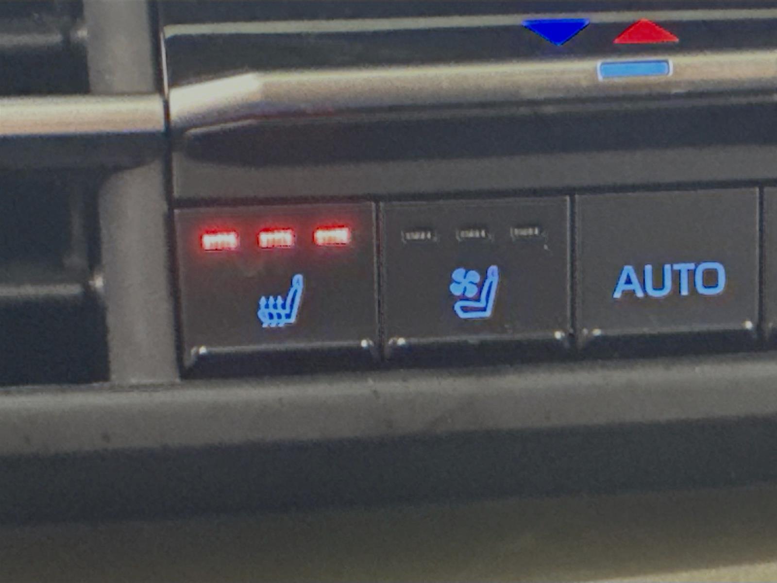 Vehicle image 38 of 54