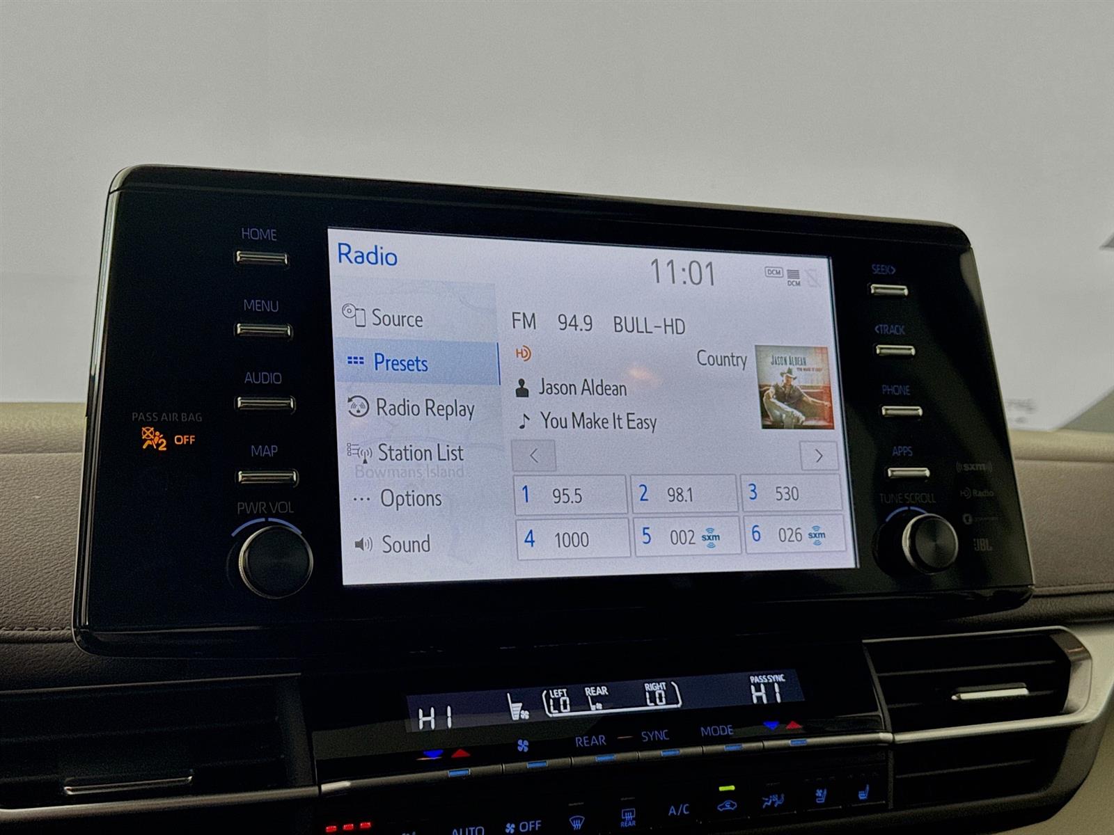 Vehicle image 26 of 54
