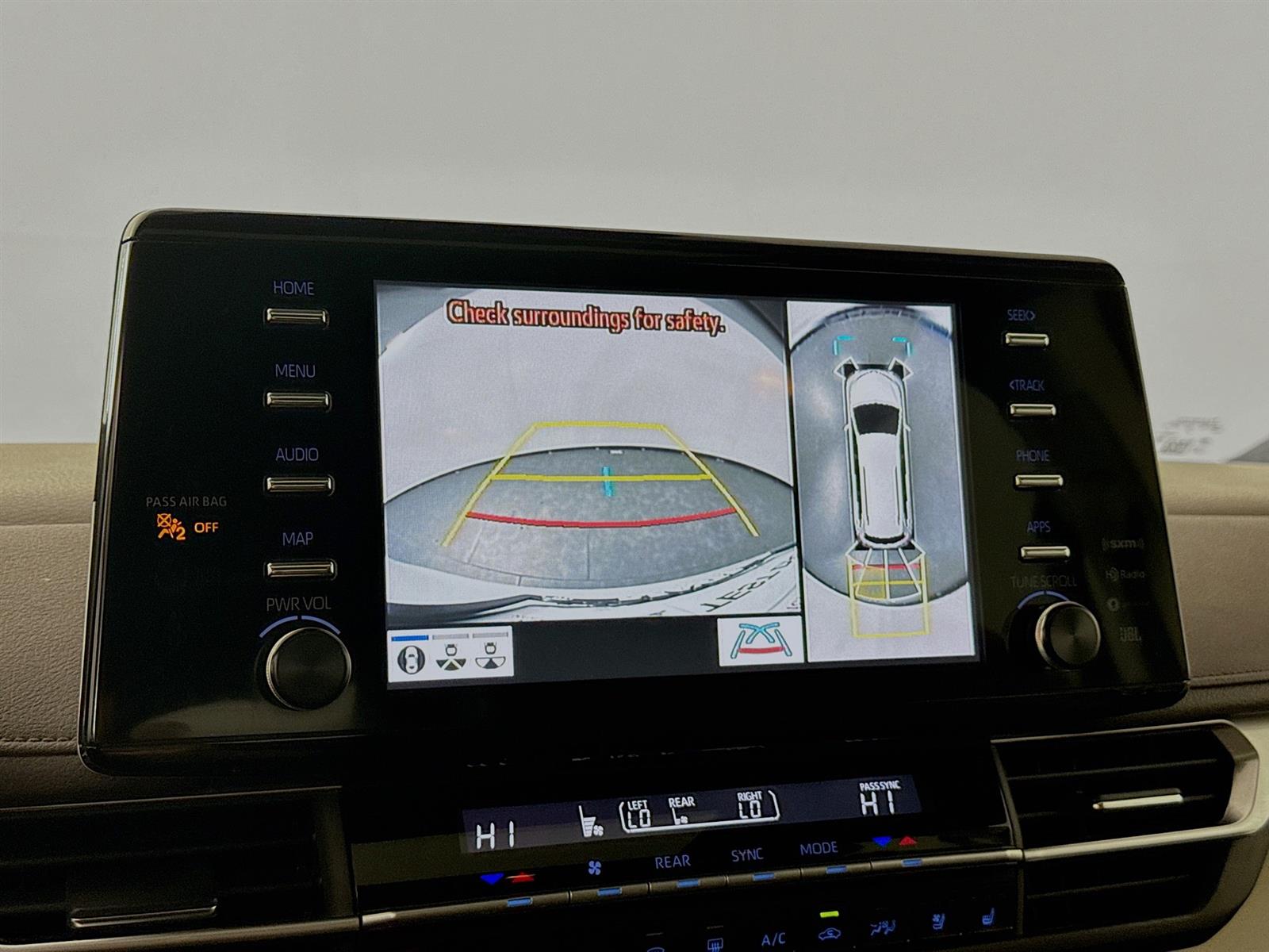 Vehicle image 28 of 54