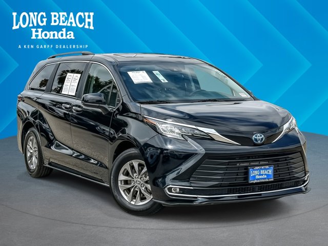 Vehicle image 3 of 27
