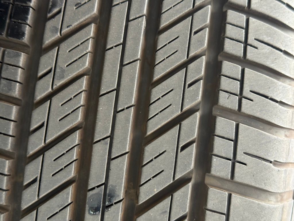 Vehicle image 18 of 36