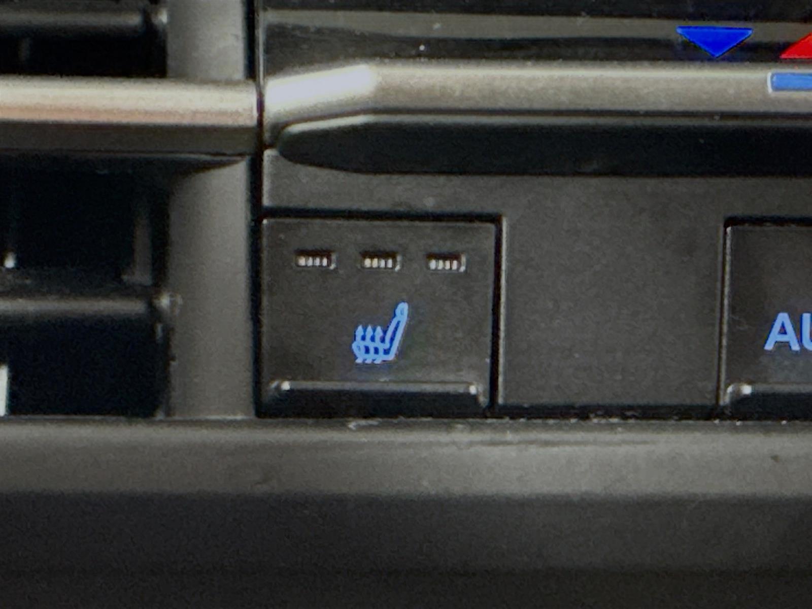 Vehicle image 35 of 51