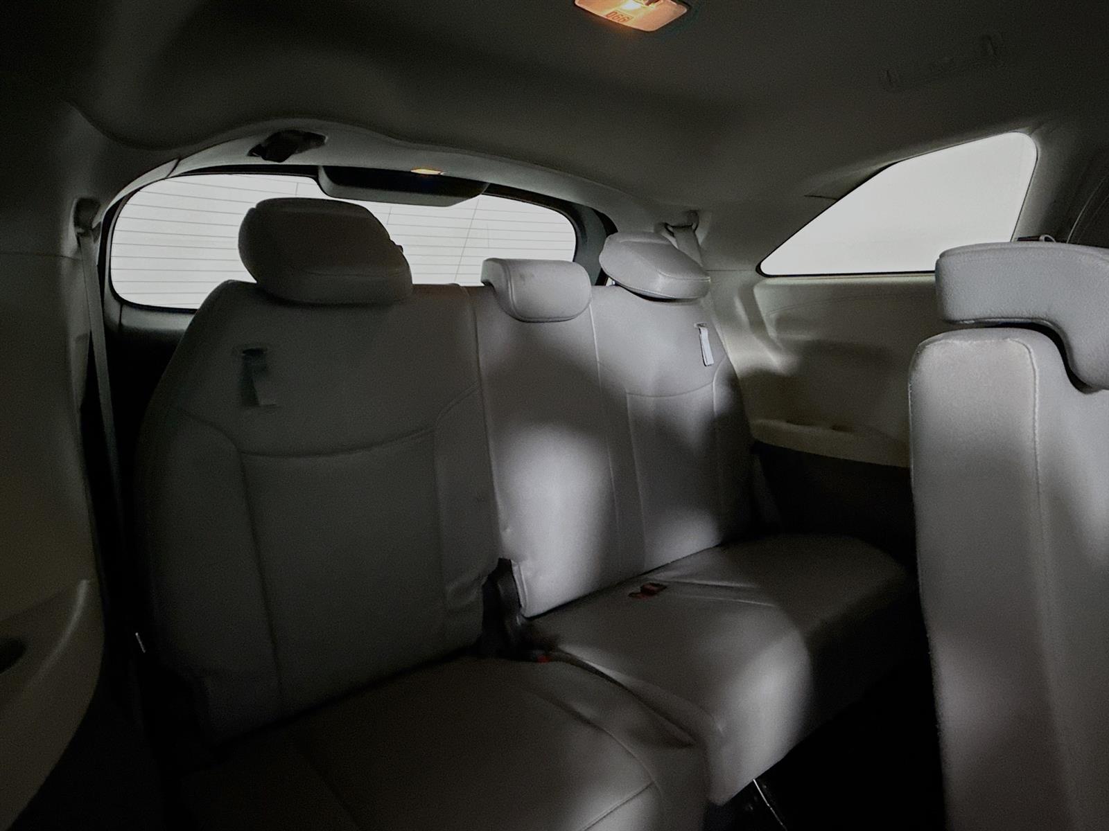 Vehicle image 46 of 51