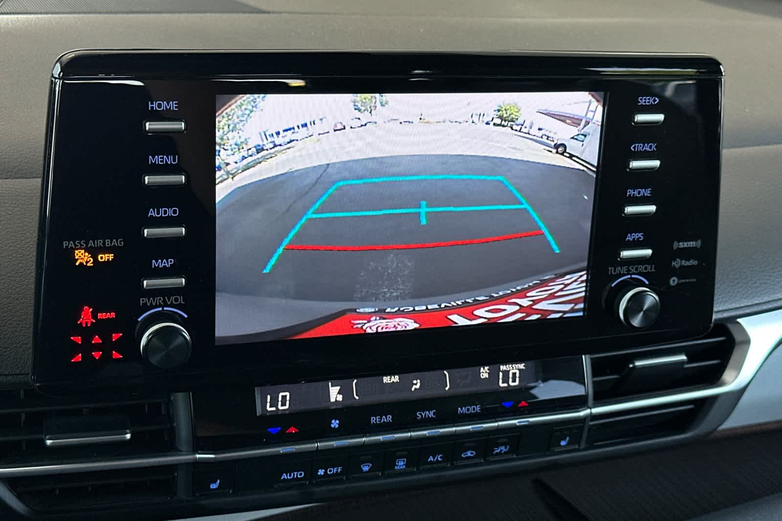 Vehicle image 22 of 35