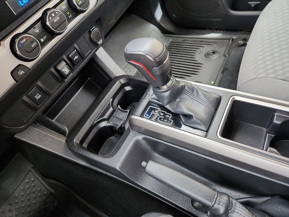 Vehicle image 12 of 12