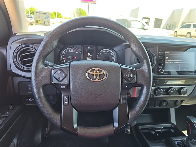 Vehicle image 17 of 23