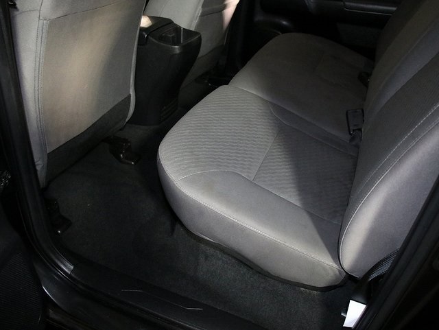 2023 Toyota Tacoma SR Image 14 of 36