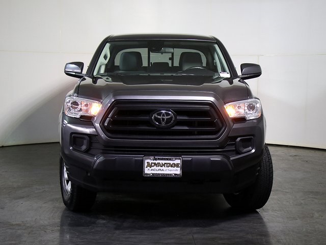 2023 Toyota Tacoma SR Image 2 of 36
