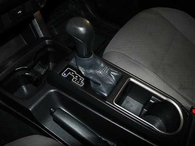 2023 Toyota Tacoma SR Image 26 of 36