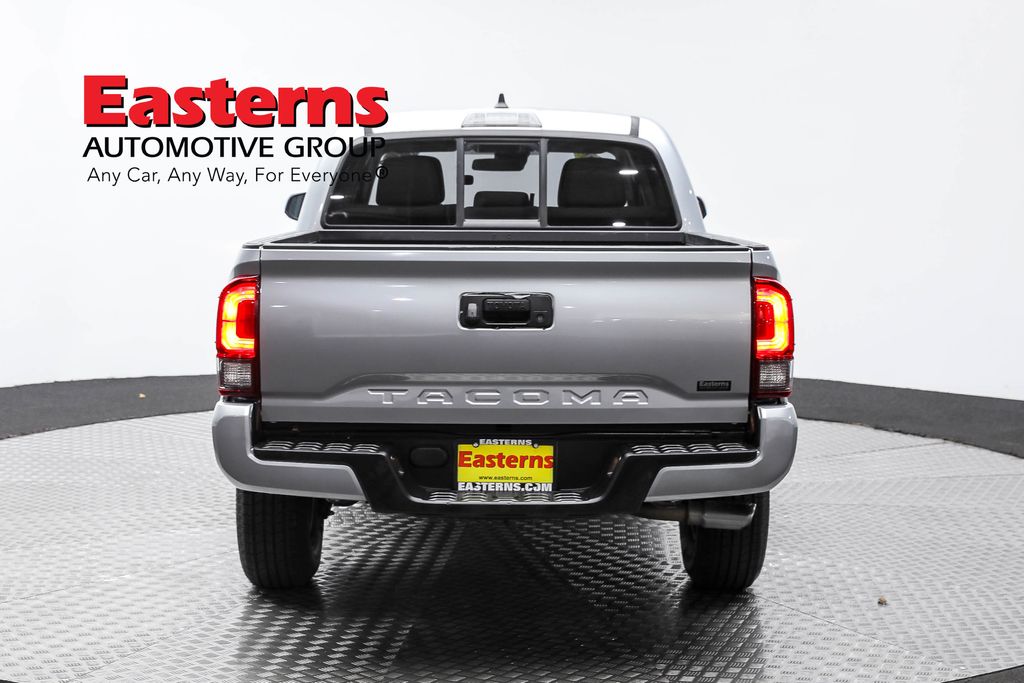Vehicle image 26 of 59