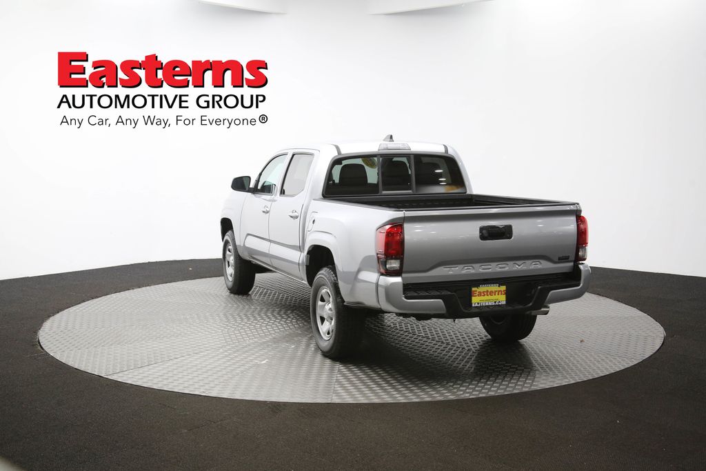 Vehicle image 29 of 59