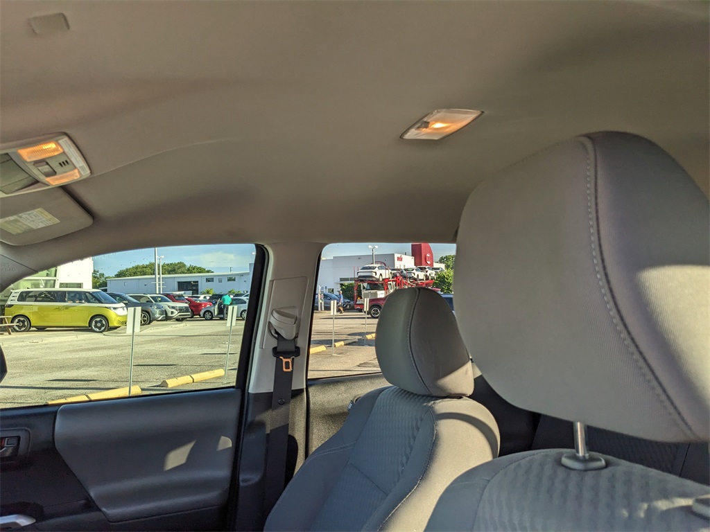 Vehicle image 23 of 36