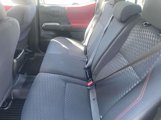 Vehicle image 16 of 35