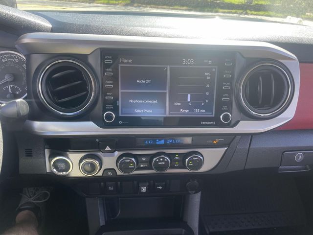 Vehicle image 23 of 35